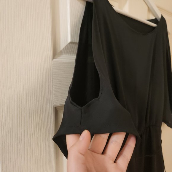 Black Relaxed Knee-length Dress with Shoulder+Arm Cut-outs - Picture 2 of 2